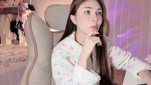 Snapshot of Titi-175 chatting on 03-09-26, 11:03 Titi-175 online show from 03-09-26, 11:03