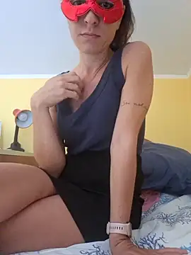 Snapshot of SonoSoloTua chatting on 10-11-25, 09:08 SonoSoloTua online show from 10-11-25, 09:08