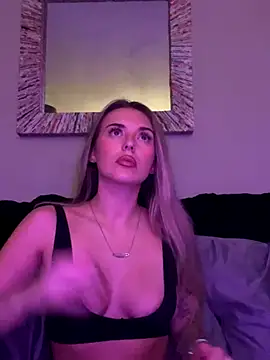 EllieEllxx online show from 10-14-25, 08:09