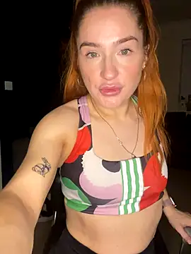 Cherry-L-28 online show from 10-28-25, 11:47