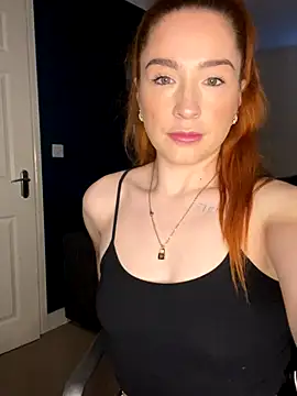 Cherry-L-28 online show from 11-19-25, 01:55