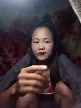 Snapshot of Alice_wo chatting on 10-16-25, 10:22 Alice wo online show from 10-16-25, 10:22