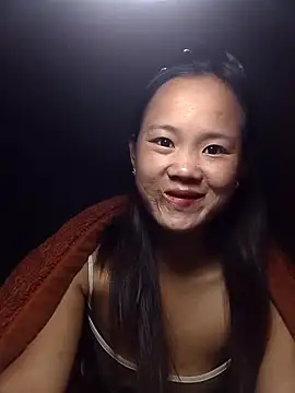 Snapshot of Alice_wo chatting on 10-25-25, 12:07 Alice wo online show from 10-25-25, 12:07