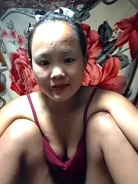 Snapshot of Alice_wo chatting on 10-25-25, 12:45 Alice wo online show from 10-25-25, 12:45