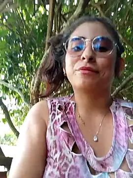 Snapshot of Brenda123- chatting on 11-02-25, 03:14 Brenda123- online show from 11-02-25, 03:14