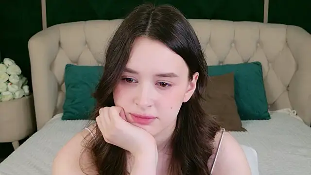 EvaSwen online show from 04-18-26, 07:58