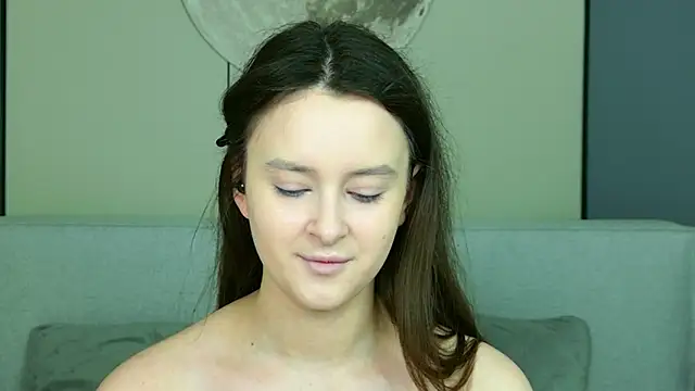 EvaSwen online show from 04-26-26, 06:00