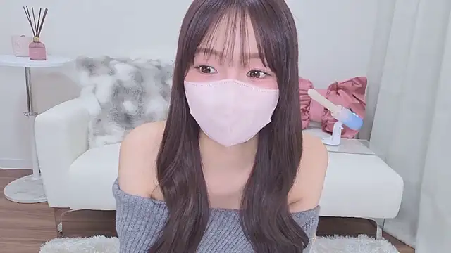 Seira  nn online show from 02-22-26, 01:20