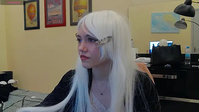 MissKotomiss online show from 10-05-25, 09:24