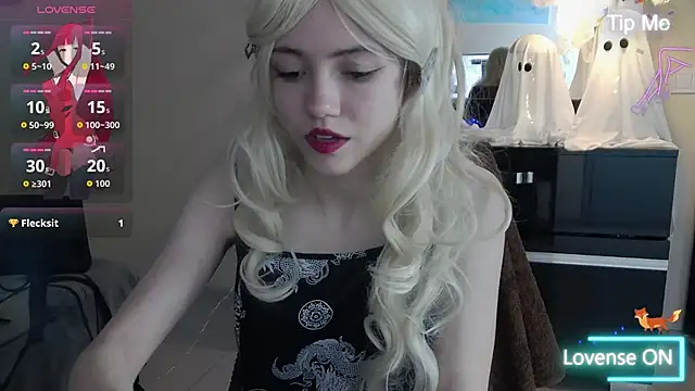 MissKotomiss online show from 10-24-25, 07:54