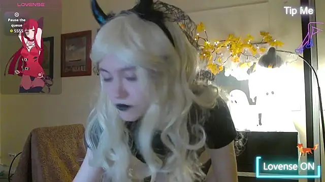 MissKotomiss online show from 10-25-25, 08:03