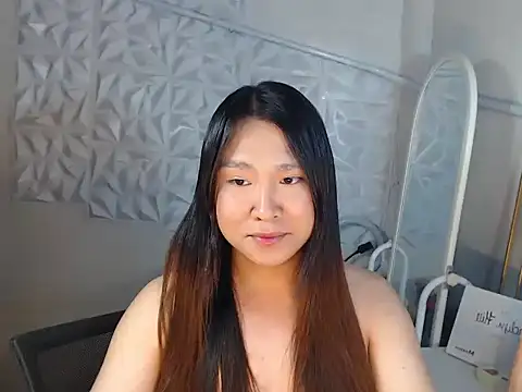 Snapshot of Horny_Alexa chatting on 06-07-26, 06:17 Horny Alexa online show from 06-07-26, 06:17