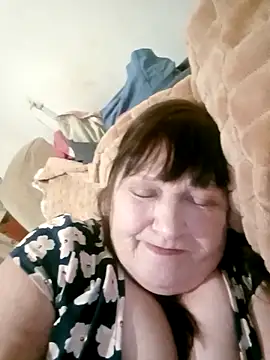 Apeesynka55211 online show from 03-26-26, 06:02