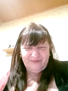 Apeesynka55211 online show from 04-26-26, 06:38