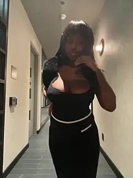 tia   fox online show from 03-11-26, 06:30