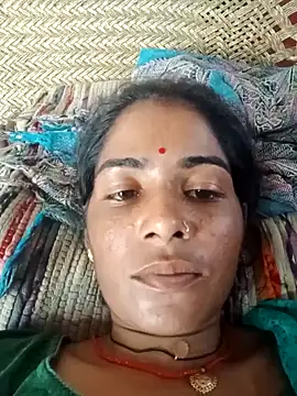 Snapshot of Maya_Rajput5 chatting on 10-05-25, 05:17 Maya Rajput5 online show from 10-05-25, 05:17