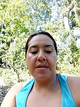 Snapshot of linda_swett chatting on 05-14-26, 08:04 linda swett online show from 05-14-26, 08:04