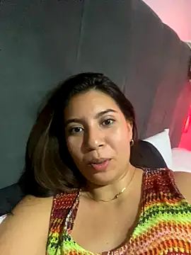 miss  caroline online show from 10-23-25, 02:33