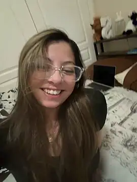 bunnygorl12 online show from 04-30-26, 05:25