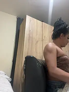 RobertaxGutierrez online show from 03-24-26, 04:50