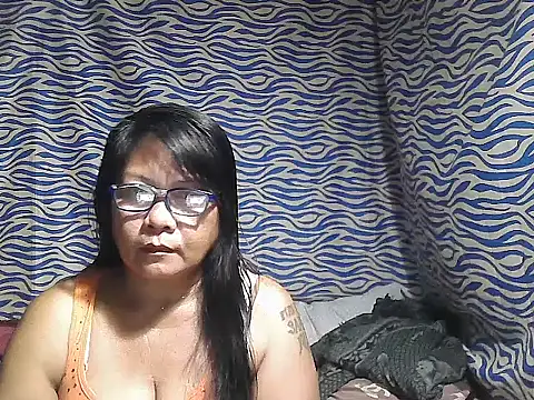 Snapshot of joy_cute chatting on 10-19-25, 11:27 joy cute online show from 10-19-25, 11:27