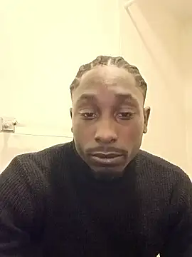 Snapshot of mrcurve092 chatting on 12-17-25, 04:40 mrcurve092 online show from 12-17-25, 04:40