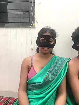 Snapshot of sexy-riya43 chatting on 10-04-25, 06:39 sexy-riya43 online show from 10-04-25, 06:39