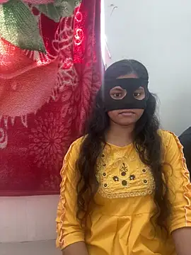 Snapshot of sexy-riya43 chatting on 10-06-25, 10:02 sexy-riya43 online show from 10-06-25, 10:02