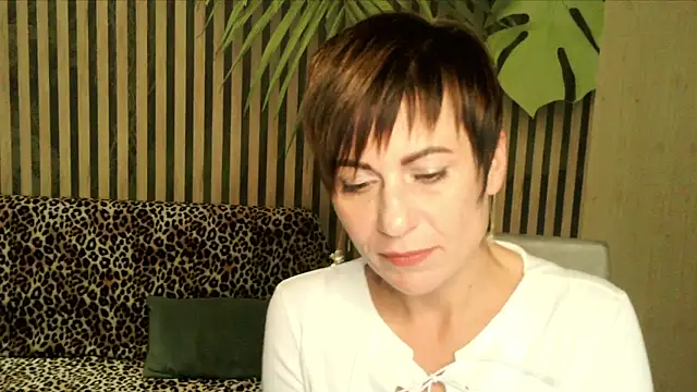 Snapshot of Ashley_Brookss chatting on 10-10-25, 03:22 Ashley Brookss online show from 10-10-25, 03:22