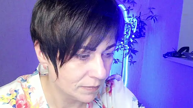 Ashley Brookss online show from 12-13-25, 07:53