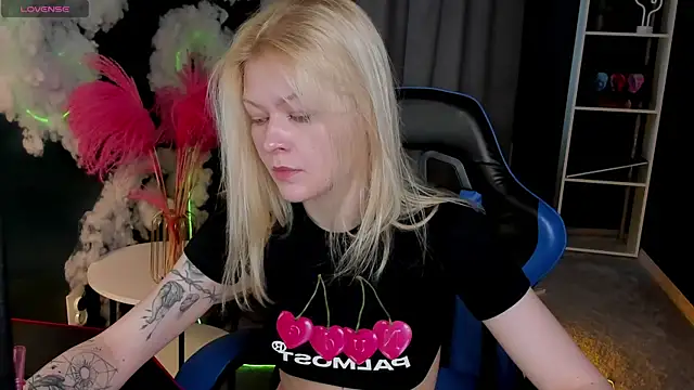 Callista a online show from 04-19-26, 05:51