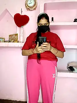 Snapshot of Rasili_bhabhi10 chatting on 10-15-25, 04:29 Rasili bhabhi10 online show from 10-15-25, 04:29