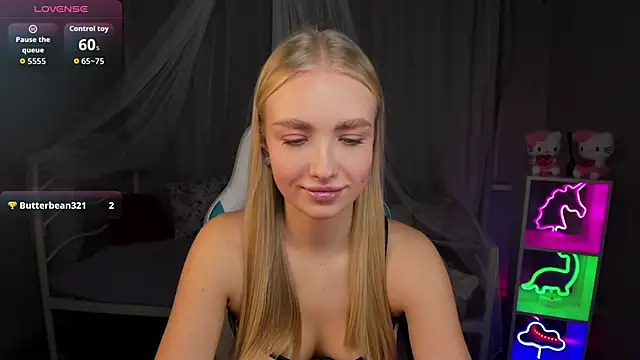 TessaGrays online show from 11-22-25, 11:53