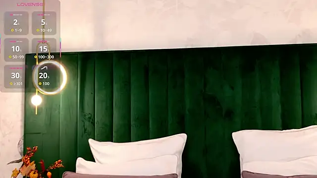 Snapshot of MelissaLiss chatting on 11-20-25, 03:01 MelissaLiss online show from 11-20-25, 03:01