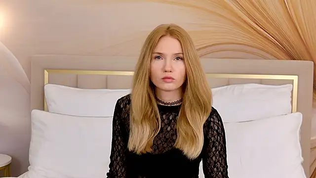 Snapshot of MelissaLiss chatting on 11-28-25, 03:04 MelissaLiss online show from 11-28-25, 03:04