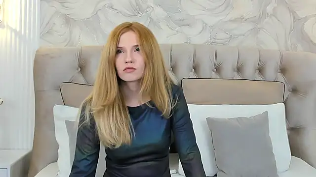 Snapshot of MelissaLiss chatting on 12-02-25, 03:07 MelissaLiss online show from 12-02-25, 03:07