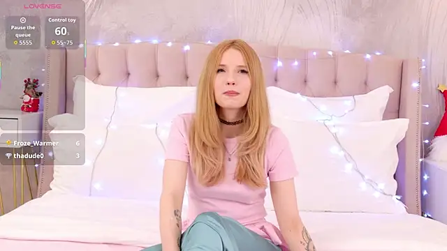 Snapshot of MelissaLiss chatting on 12-17-25, 03:07 MelissaLiss online show from 12-17-25, 03:07