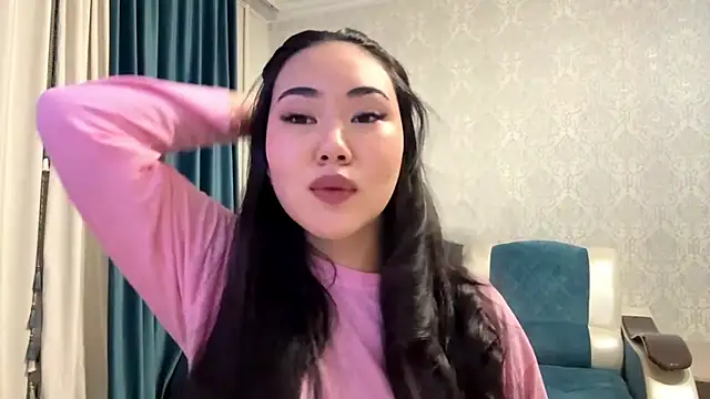 Snapshot of AYPRILPURE chatting on 10-13-25, 04:29 AYPRILPURE online show from 10-13-25, 04:29