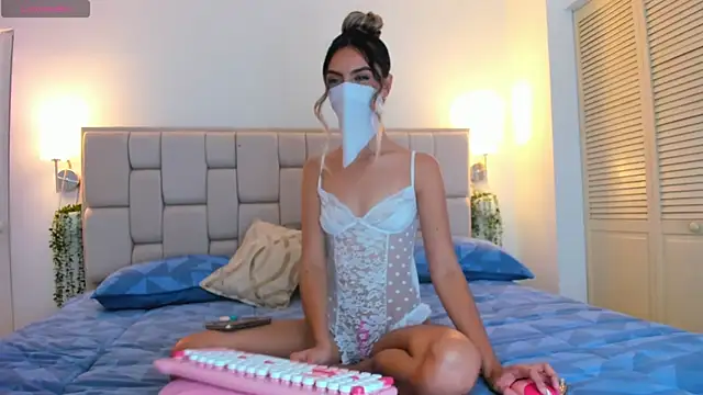 Snapshot of dalila_alii chatting on 11-27-25, 03:36 dalila alii online show from 11-27-25, 03:36