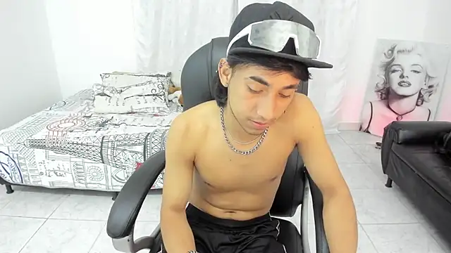 Austin Booy online show from 09-30-25, 07:13