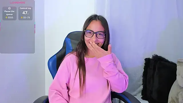 aleaa x online show from 10-22-25, 01:06