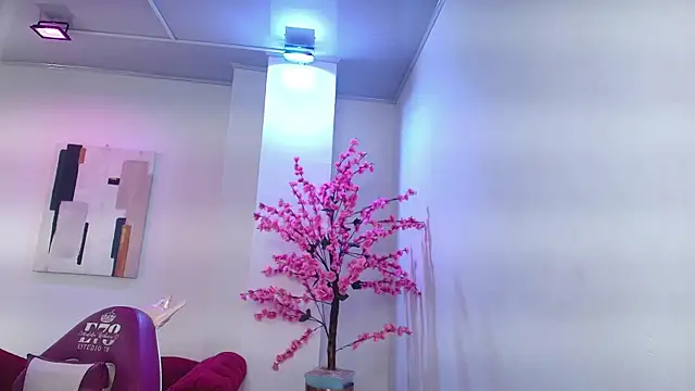 Gabriela milani online show from 12-03-25, 11:41