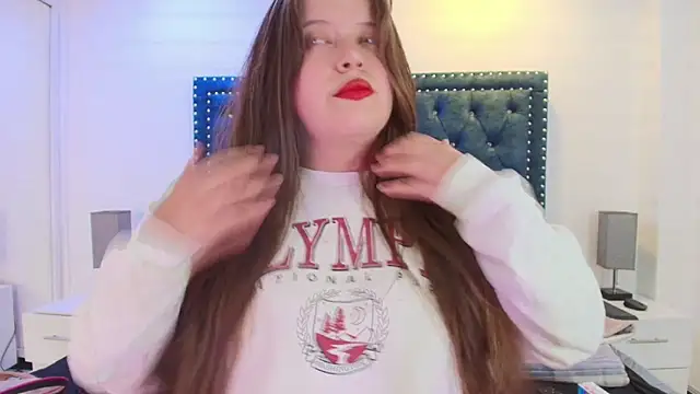 Snapshot of Cammi_wagner chatting on 12-05-25, 07:54 Cammi wagner online show from 12-05-25, 07:54