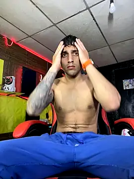 alessandro290 online show from 10-01-25, 09:54