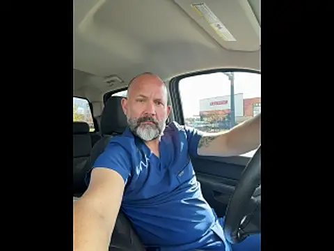 fuckadilf online show from 11-10-25, 04:39