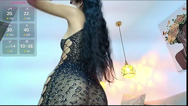 Snapshot of Samara_Smith04 chatting on 10-07-25, 10:51 Samara Smith04 online show from 10-07-25, 10:51