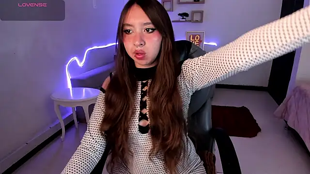 Scarlett  Cooper   online show from 11-06-25, 11:44