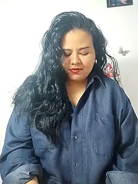 Tania cruz  online show from 12-21-25, 08:38