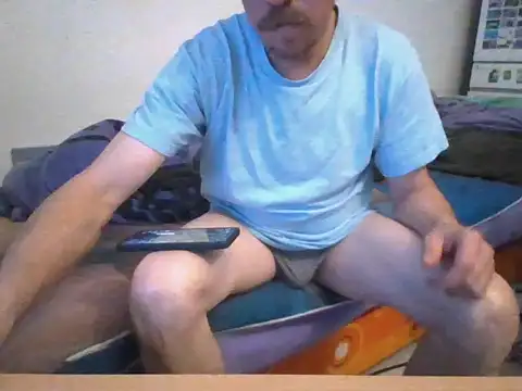 Snapshot of honzinka83 chatting on 10-03-25, 02:14 honzinka83 online show from 10-03-25, 02:14