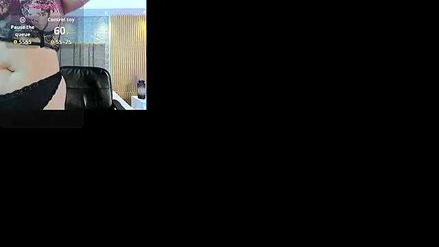 VenusCooper online show from 06-05-26, 05:18